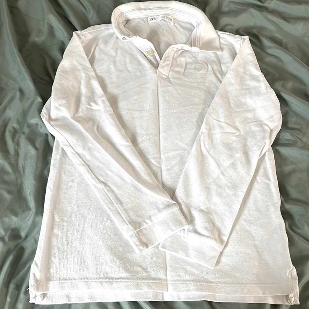 Zara polo tshirt. White. Size Small.